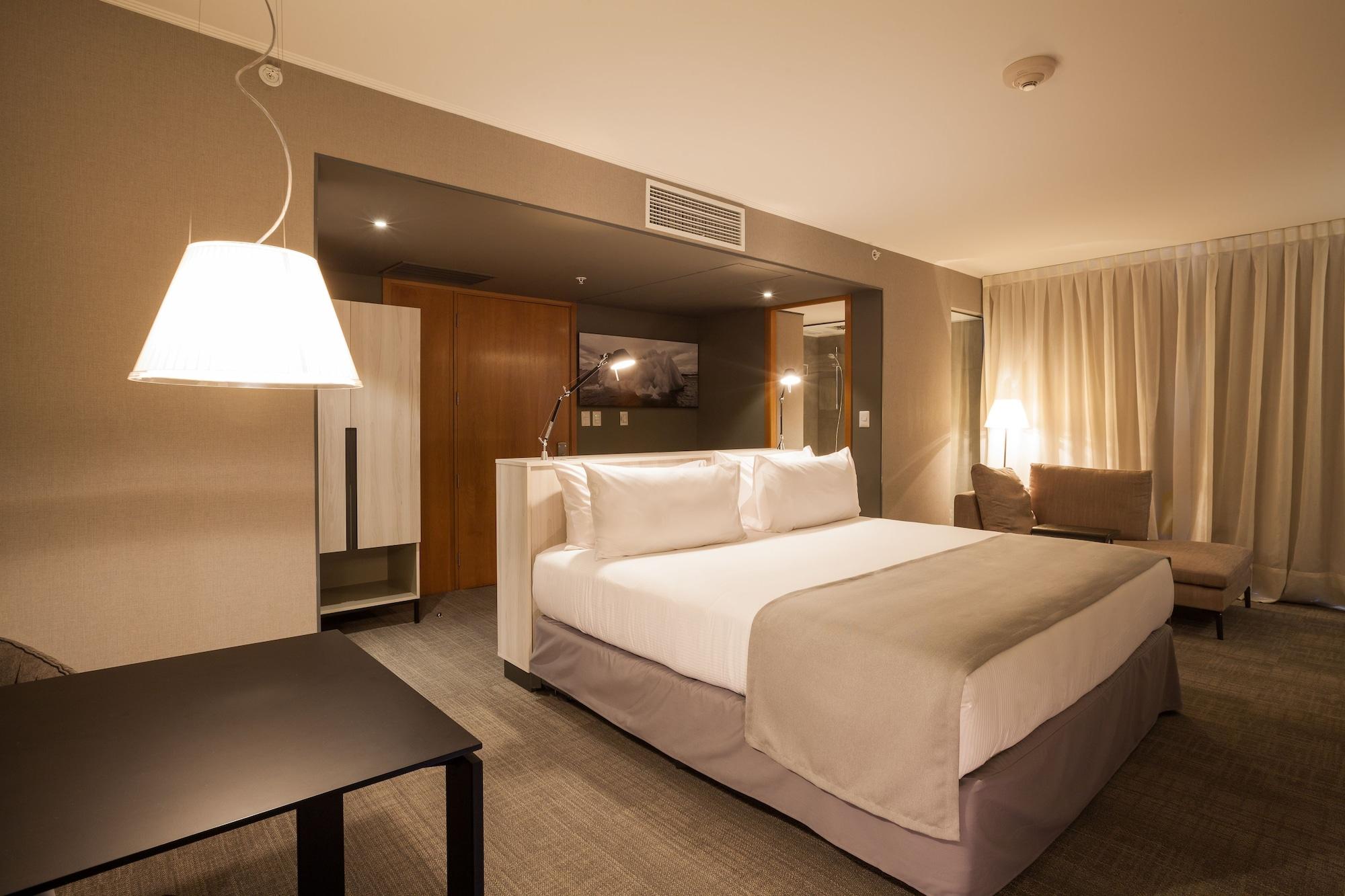 Solace Hotel Santiago Dış mekan fotoğraf A room at the hotel