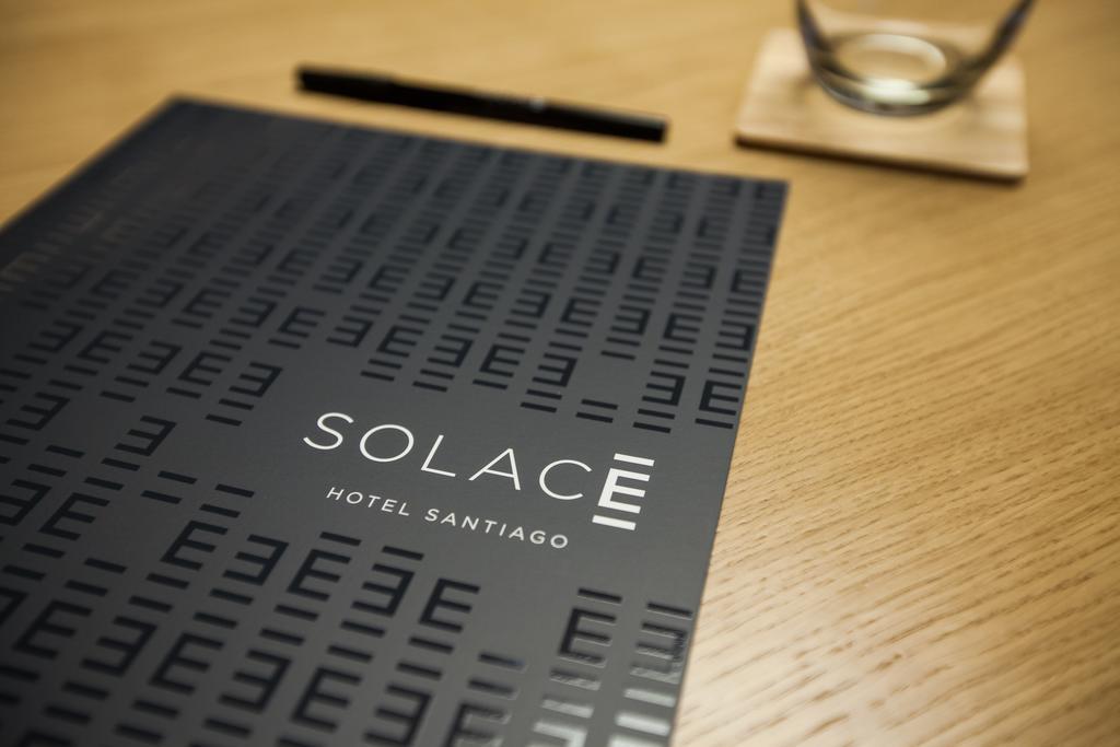 Solace Hotel Santiago Dış mekan fotoğraf Menu at Solace Hotel