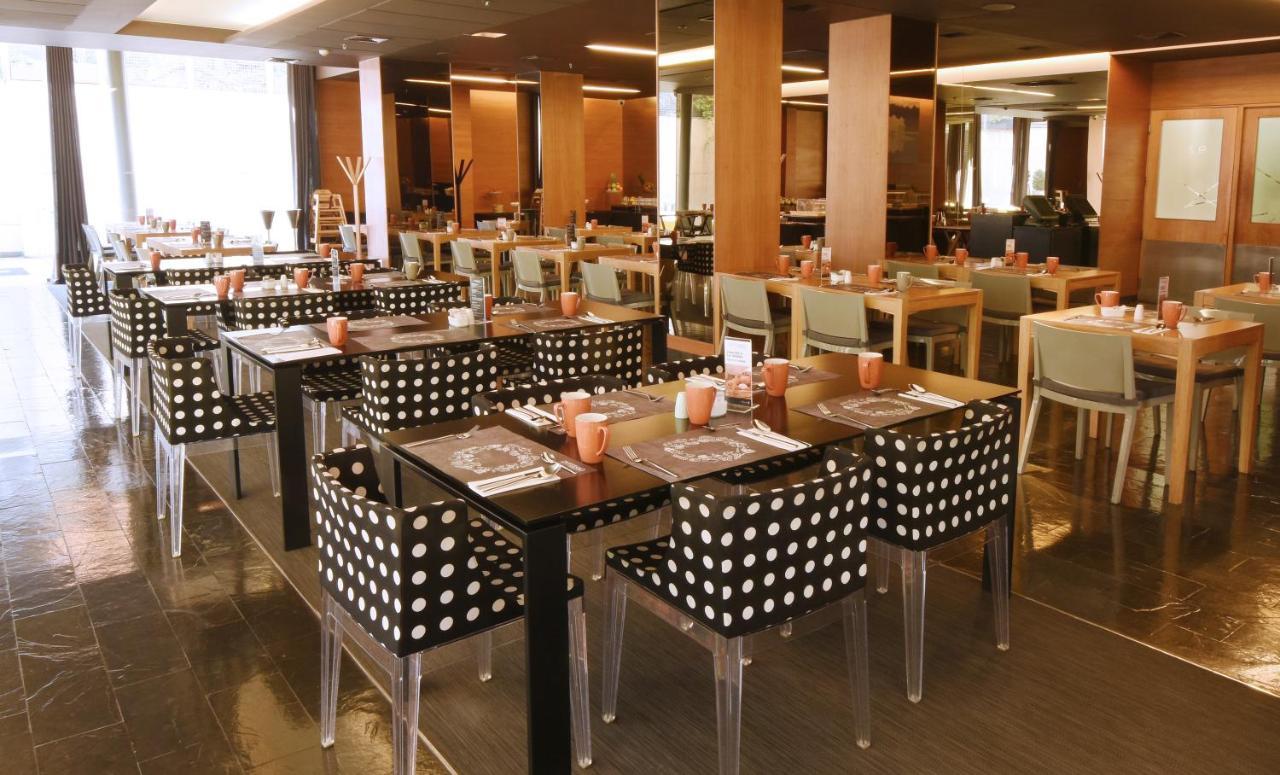 Solace Hotel Santiago Dış mekan fotoğraf Restaurant